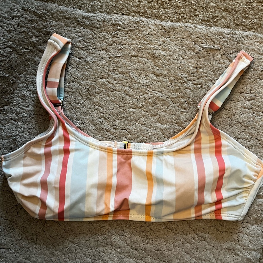 Xhilaration bikini top